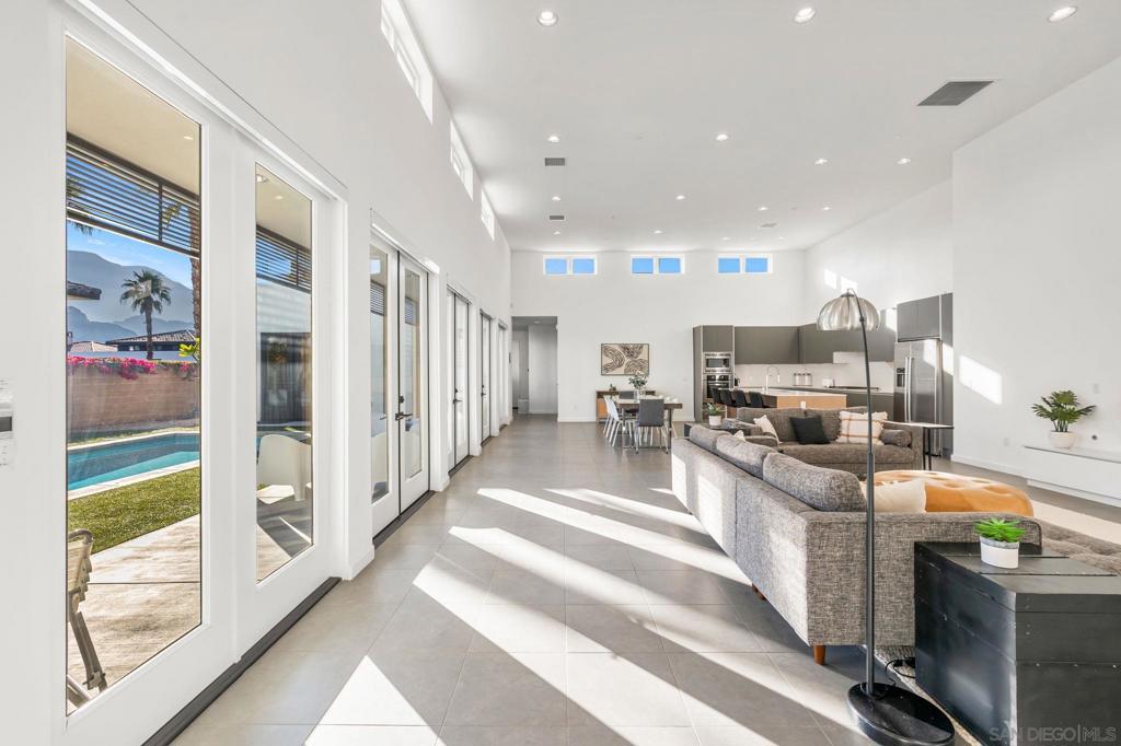 MLS #250044745SD image #11