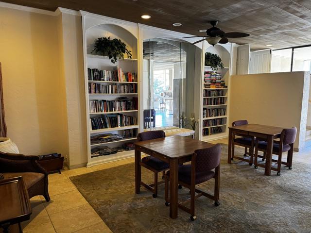 1885 Diamond St, San Diego CA: https://media.crmls.org/mediaz/ec96a66a-4ae5-42e7-a45c-71135de13faa.jpg