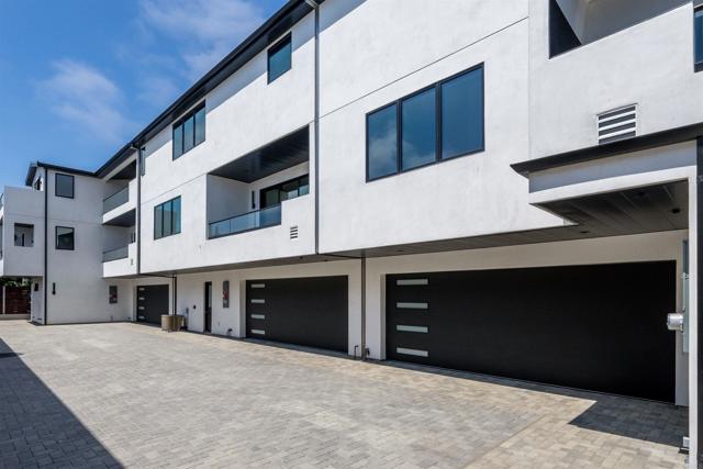 164 Cherry Avenue, Carlsbad CA: https://media.crmls.org/mediaz/ec96e250-a499-425b-8230-a462ea1d2e8a.jpg