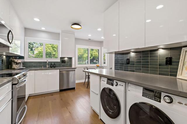 435 Alberto Way, Los Gatos CA: https://media.crmls.org/mediaz/ec986aee-ba12-4cef-a88a-1495a1fcbb8f.jpg