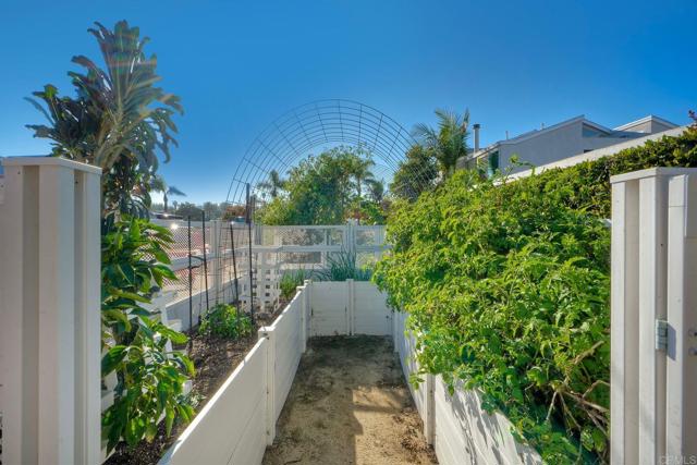 Detail Gallery Image 28 of 36 For 1549 N Vulcan Ave #71,  Encinitas,  CA 92024 - 2 Beds | 2 Baths