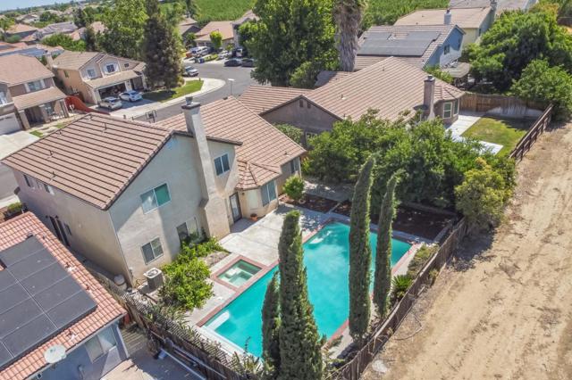 859 Sandra Street, Los Banos CA: https://media.crmls.org/mediaz/ec9a03ec-af17-4ed8-b12e-afb2b3d11f7a.jpg