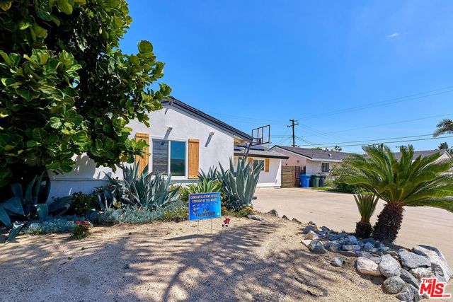 Image 36 of 42 For 5541 Marcella Avenue