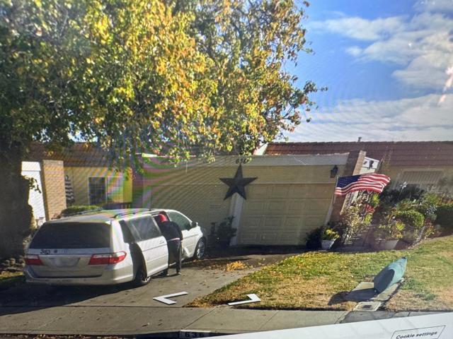 636 Yellowstone Drive, Vacaville CA: https://media.crmls.org/mediaz/ec9bd3f0-7140-41db-9ee8-94380bd3d48e.jpg