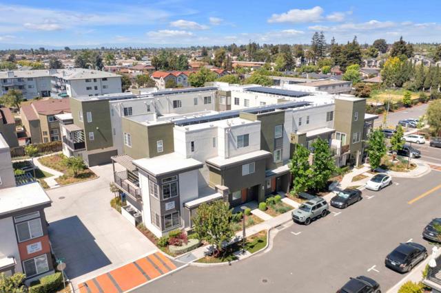 29255 Hub Court, Hayward CA: https://media.crmls.org/mediaz/ec9bd683-9bff-45c9-aa2c-ea9f4afed277.jpg