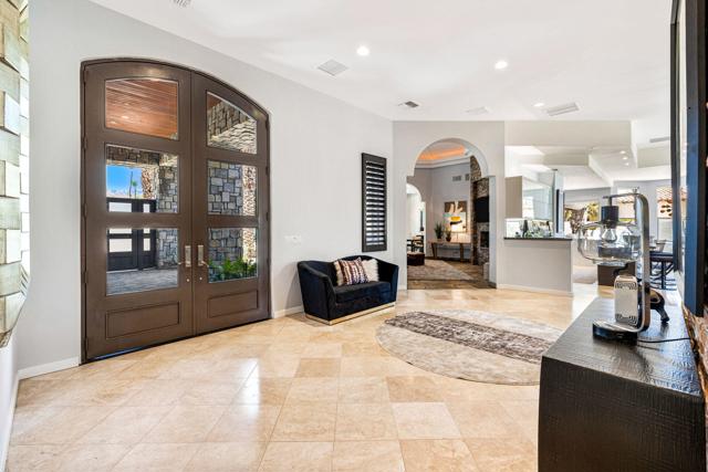 28 Clancy Lane S Lane, Rancho Mirage CA: https://media.crmls.org/mediaz/ec9cf661-b9e1-4ac3-a716-41f0cfd49f40.jpg