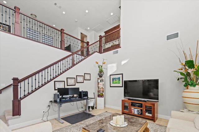 3013 Arido Way, Marina CA: https://media.crmls.org/mediaz/ec9da8af-34ea-4d44-a90b-3178b951032c.jpg