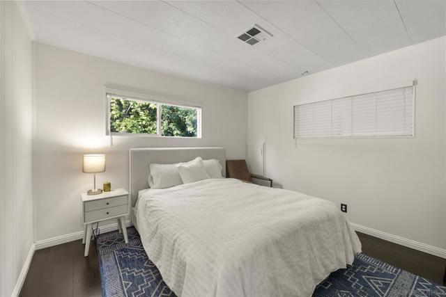 7004 San Bartolo, Carlsbad CA: https://media.crmls.org/mediaz/ec9ddf3d-b77f-4e04-b61e-de5a1bb2b68e.jpg