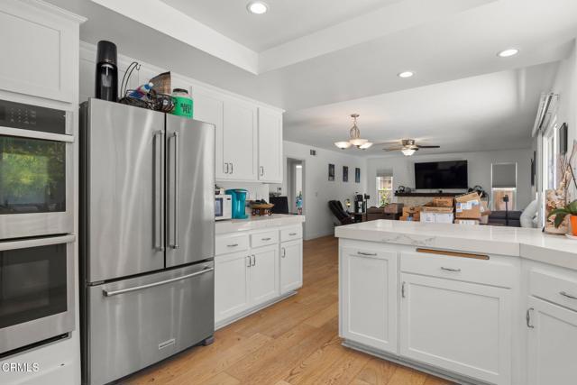 2325 Parkway Drive, Camarillo CA: https://media.crmls.org/mediaz/ec9e1bf3-34de-4150-9317-f49250f8c3ea.jpg