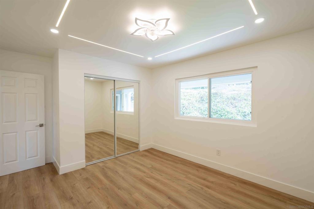 MLS #250039460SD image #44