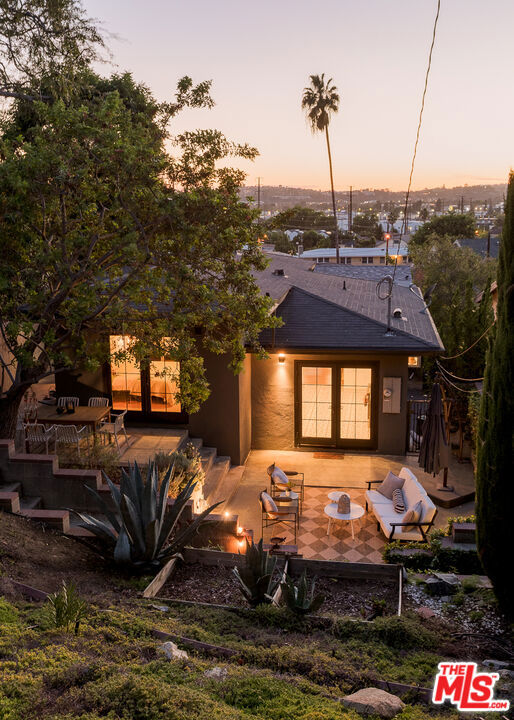 3639 Roderick Road photo 31