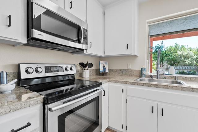 409 Sailfish Drive, Aptos CA: https://media.crmls.org/mediaz/eca192f0-7daa-4c96-b850-9e2e82e8dee5.jpg