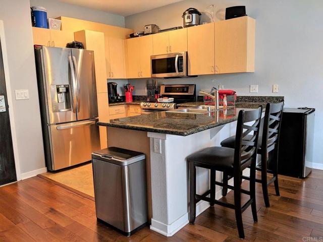 1501 Front Street, San Diego CA: https://media.crmls.org/mediaz/eca2931d-504b-4ba1-a04b-8e2afcf2f832.jpg