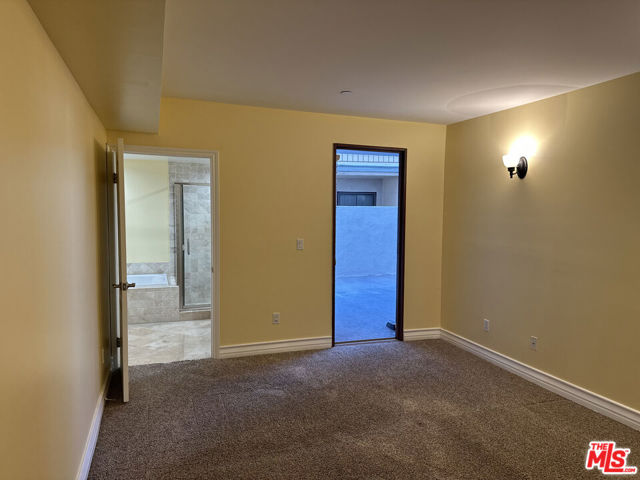 122 N Clark Drive, West Hollywood CA: https://media.crmls.org/mediaz/eca49fce-e766-4d17-a6ac-1d52246f14d0.jpg