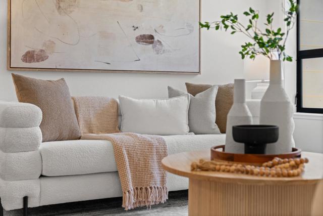 4206 Rickeys Way, Palo Alto CA: https://media.crmls.org/mediaz/eca4e0ce-4147-4ead-8bac-0e9ada0011e2.jpg