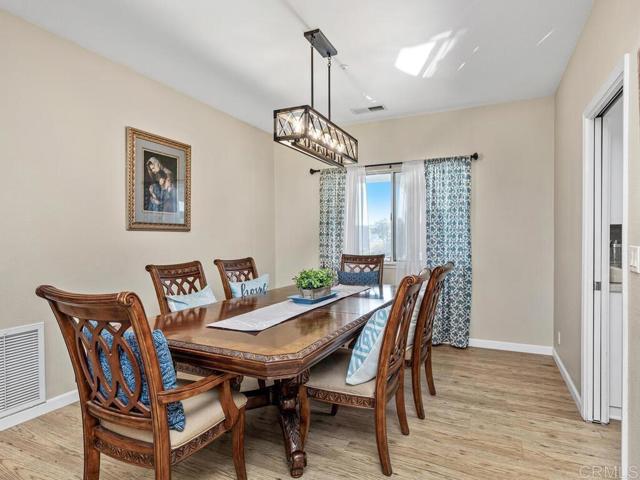 Detail Gallery Image 15 of 75 For 31702 Nira Ln, Bonsall,  CA 92003 - 4 Beds | 3 Baths