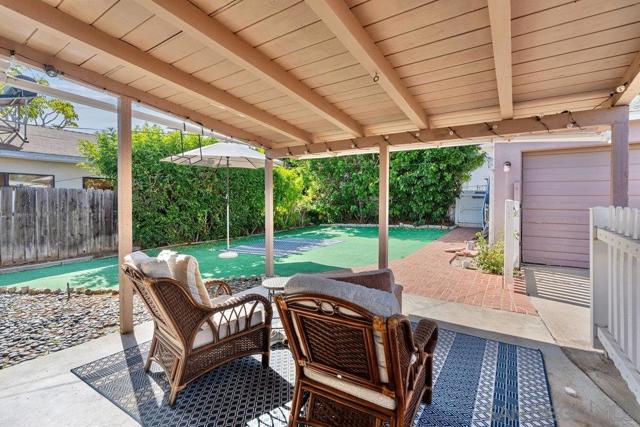 1260 LAW, San Diego CA: https://media.crmls.org/mediaz/eca55954-f921-415c-80a8-789c57e66c85.jpg