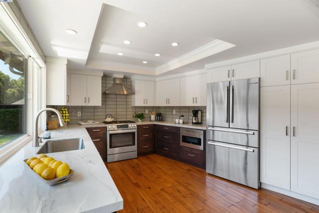 1163 Lomitas Ave, Livermore CA: https://media.crmls.org/mediaz/eca5ee59-aa8d-4581-bb8e-253f8b89e5ad.jpg