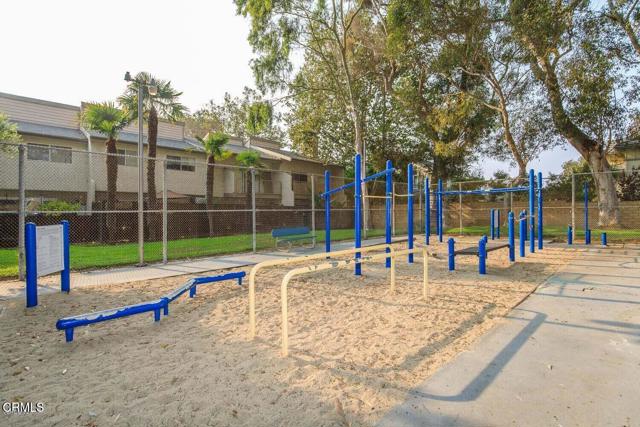 784 Seawind Way, Port Hueneme CA: https://media.crmls.org/mediaz/eca61463-a49f-41d3-b99d-7fb01a169298.jpg