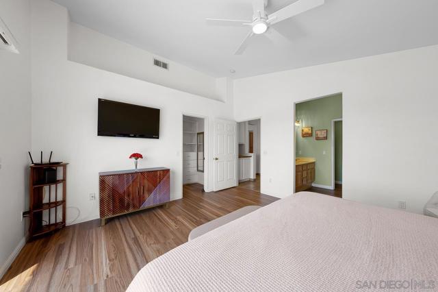 2617 LOBELIA RD, Alpine CA: https://media.crmls.org/mediaz/eca73d0d-003c-4b60-b9ce-c910d84096cd.jpg