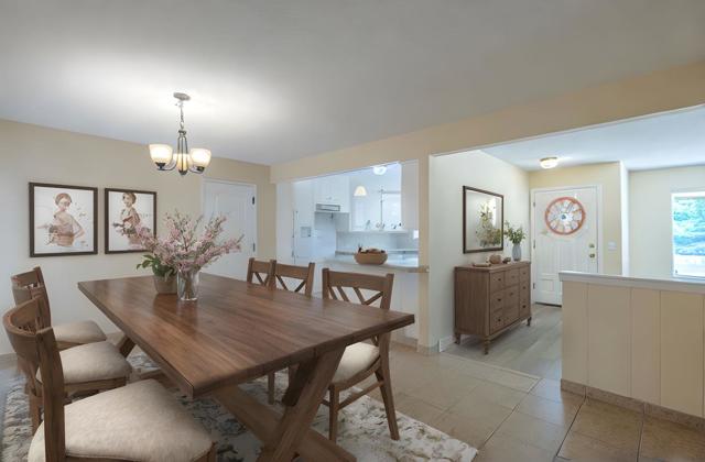 9773 Borromeo Drive, Salinas CA: https://media.crmls.org/mediaz/eca769dc-bf72-4469-be68-5b220b3236b8.jpg