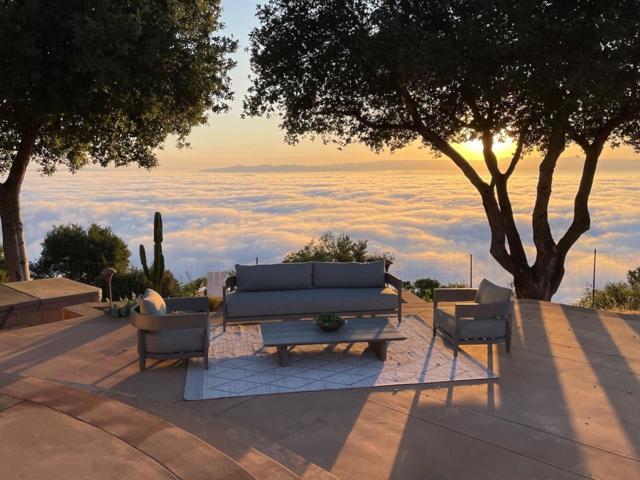 15060 Montebello Road, Cupertino CA: https://media.crmls.org/mediaz/eca810e0-4611-494e-bfc8-c2a18d55e220.jpg