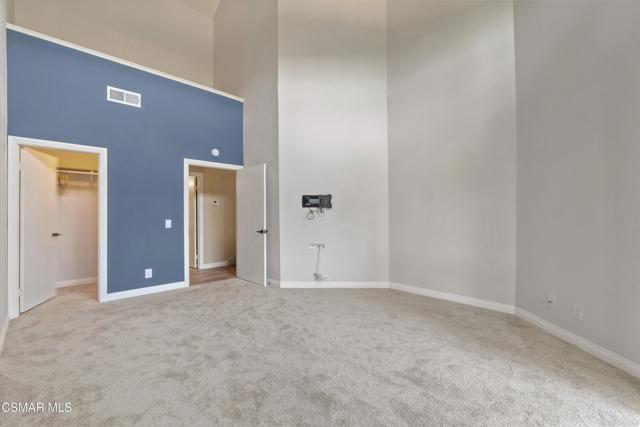 3306 Darby Street, Simi Valley CA: https://media.crmls.org/mediaz/ecaa6799-4e80-41ca-87e8-9a2cb4fb8cff.jpg