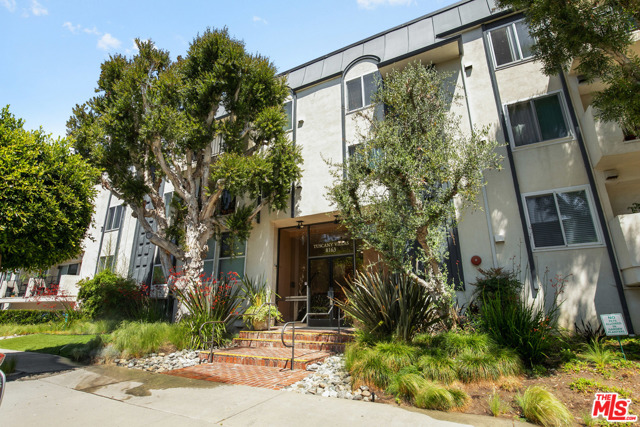 MLS# 20580856