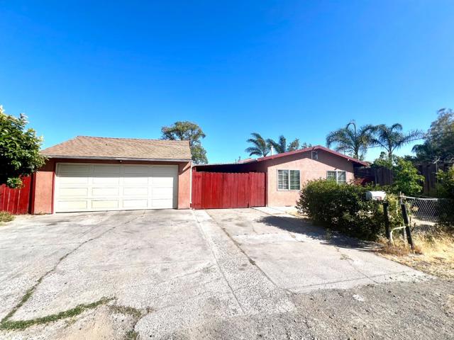 94 Sunset Court, San Jose CA: https://media.crmls.org/mediaz/ecada098-8111-4e65-aa99-930d79100802.jpg