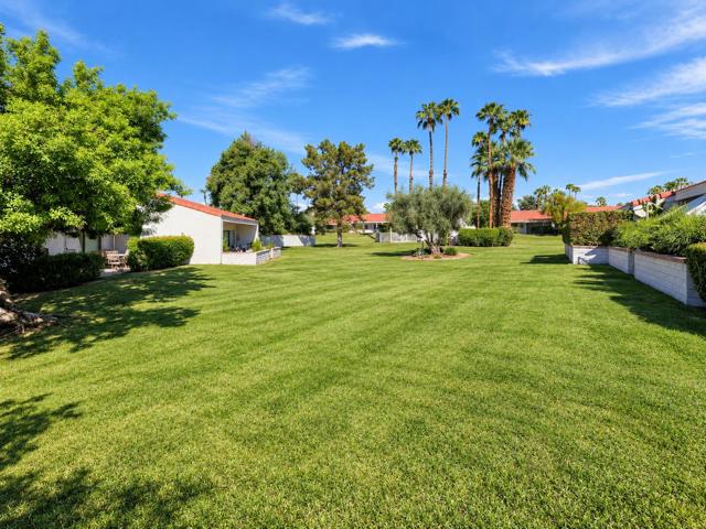 177 Winterhaven Circle, Palm Desert, CA 92260