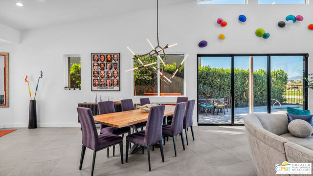 4321 Lumina Way, Palm Springs CA: https://media.crmls.org/mediaz/ecaf8dd7-6640-4588-8b25-2e79292f0207.jpg