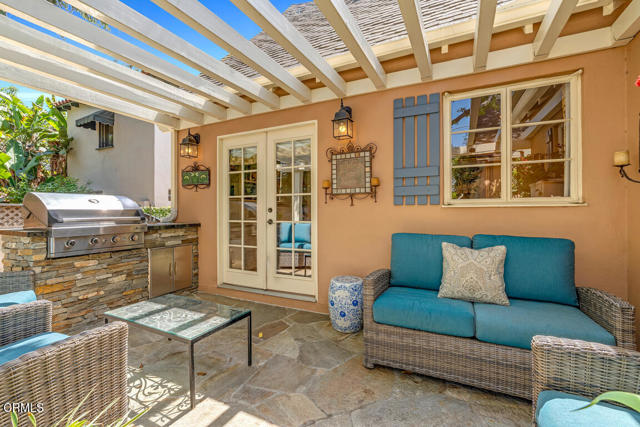 110 Glen Summer Road, Pasadena CA: https://media.crmls.org/mediaz/ecb02075-fe4b-4dae-9782-34896a8b41fe.jpg