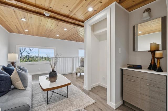 560 California Way, Woodside CA: https://media.crmls.org/mediaz/ecb04639-a8e9-424f-9b3b-83d08eead51a.jpg