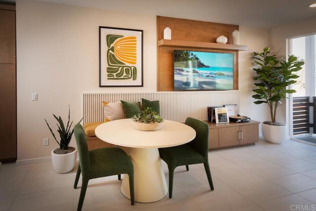 14341 Montano Way, San Diego CA: https://media.crmls.org/mediaz/ecb15b9a-6ab2-4333-97b3-9c69f079d65a.jpg