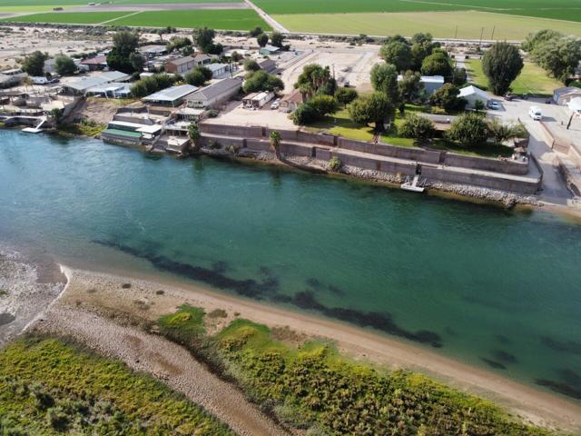 654 Riviera Dr., Blythe CA: https://media.crmls.org/mediaz/ecb16f5e-3822-4a35-8ac8-2cacaf1c0716.jpg