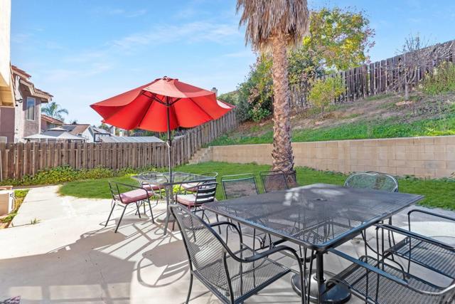 24643 Leafwood Dr, Murrieta CA: https://media.crmls.org/mediaz/ecb1ab67-87c0-4268-ba9c-ece8f0f870d0.jpg