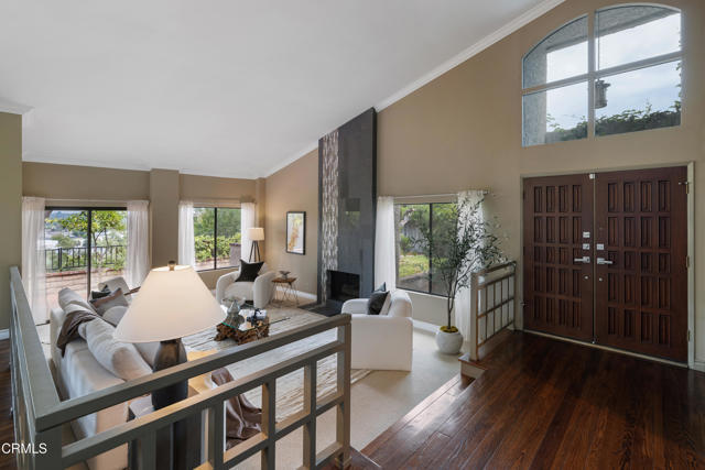 872 Flores De Oro, South Pasadena CA: https://media.crmls.org/mediaz/ecb31162-7d73-4460-8a99-0902982a76df.jpg