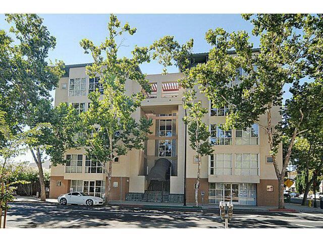 97 E Saint James Street, San Jose CA: https://media.crmls.org/mediaz/ecb330ab-e14a-4364-9954-5bc3302b1cf9.jpg