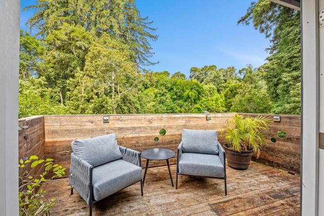 321 Valencia Road, Aptos CA: https://media.crmls.org/mediaz/ecb48e28-3496-410b-ab9a-656f8b39ffcb.jpg