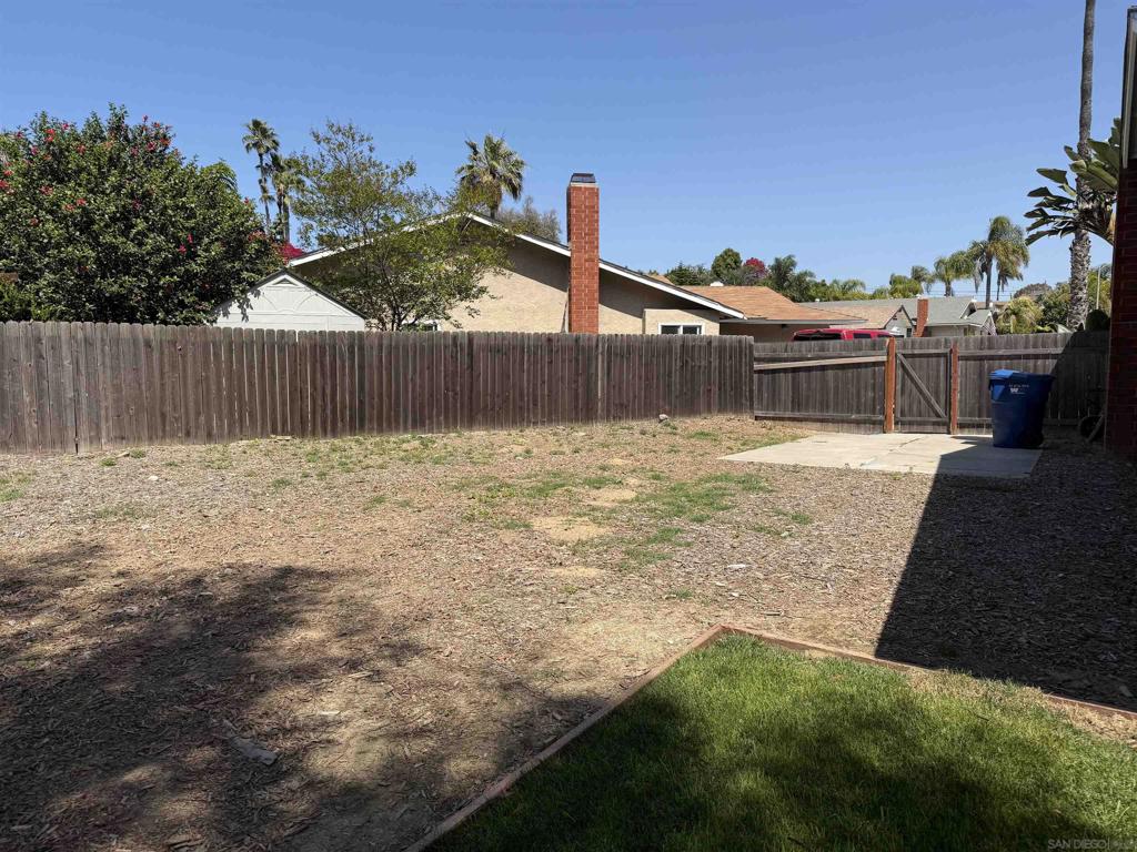 336 Cadillac Circle - photo 12