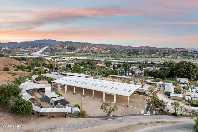 11270 Dominica Avenue, Lakeview Terrace CA: https://media.crmls.org/mediaz/ecb51843-c4ae-4c4e-807f-6729fa765957.jpg