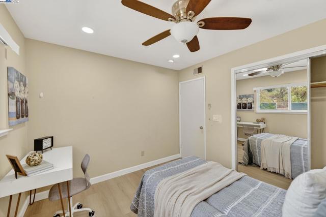 1810 Peary Way, Livermore CA: https://media.crmls.org/mediaz/ecb6a39b-4cc4-4932-9bbc-9aa25ae1d49a.jpg
