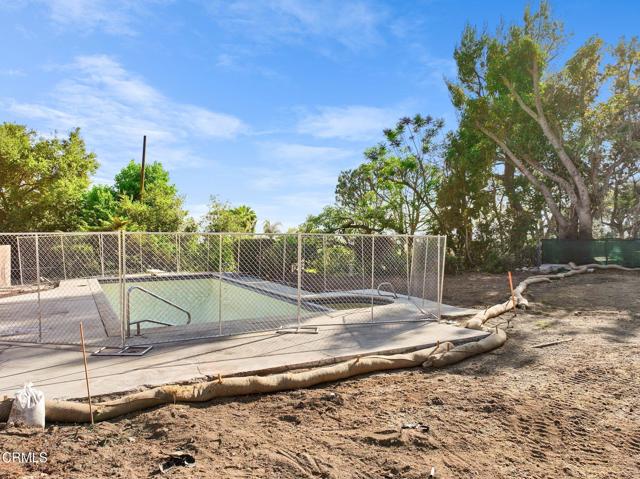 3680 Startouch Drive, Pasadena CA: https://media.crmls.org/mediaz/ecb70b42-9e58-4893-ace8-f3da2c9beea8.jpg