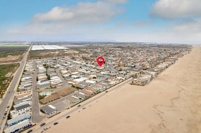 5540 W 5th Street, Oxnard CA: https://media.crmls.org/mediaz/ecb9d5d9-c956-4303-8ad5-10cb5c08be04.jpg