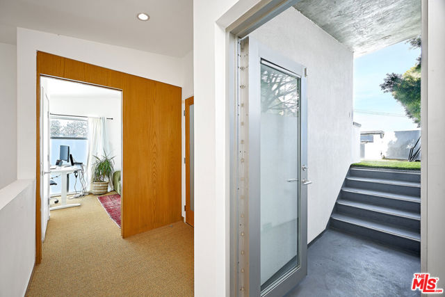 122 Mildred Avenue, Venice CA: https://media.crmls.org/mediaz/ecbc2521-9eed-4f17-abdb-77842f253c34.jpg