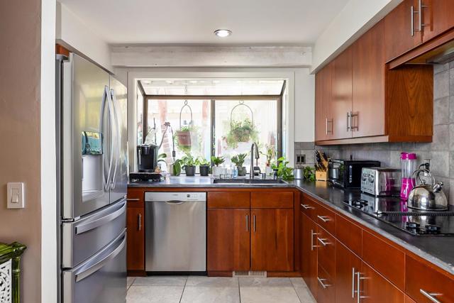 9662 Willow Court, Carmel CA: https://media.crmls.org/mediaz/ecbd3608-8275-4df4-bf52-0d2da9768ef1.jpg