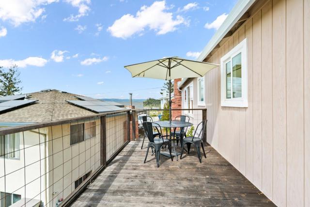 360 Tabor Drive, Scotts Valley CA: https://media.crmls.org/mediaz/ecc0684a-7527-4067-8a31-99c08ad23644.jpg