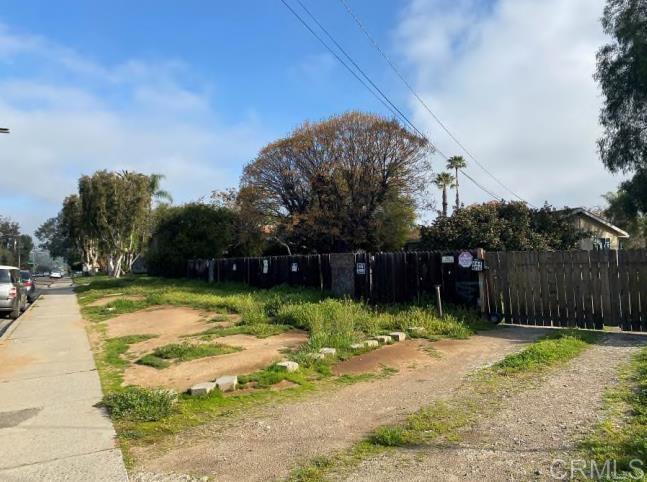 664 Fig St - photo 7