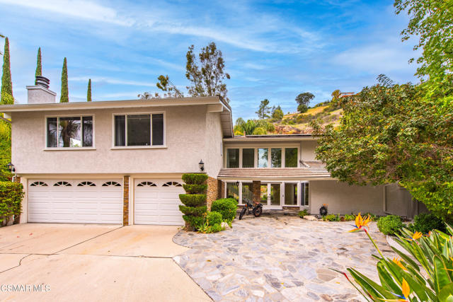 1253 Willsbrook Court, Westlake Village CA: https://media.crmls.org/mediaz/ecc11399-c227-432a-9e4c-056182625ae4.jpg