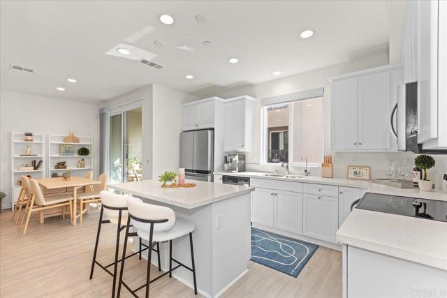 177 Mission Villas Rd, San Marcos CA: https://media.crmls.org/mediaz/ecc1a6e9-b970-42b7-80ff-6f832f5a9f19.jpg